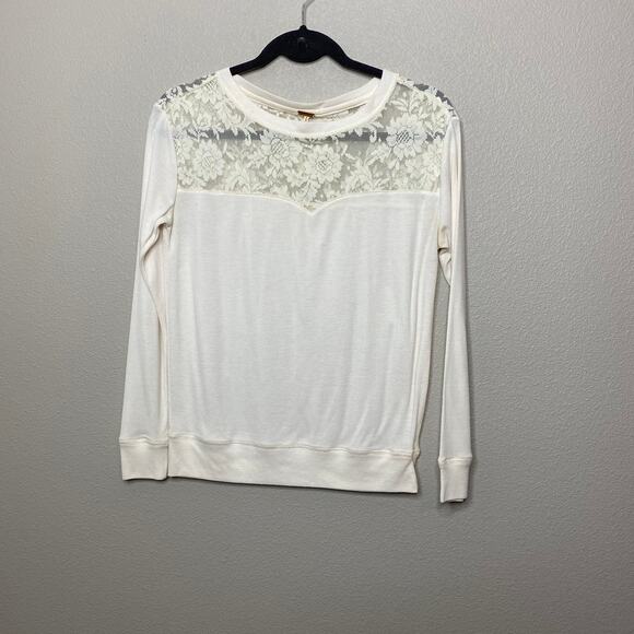 Poof Long Sleeve White Lace Tee Womens Size M - Picture 1 of 5